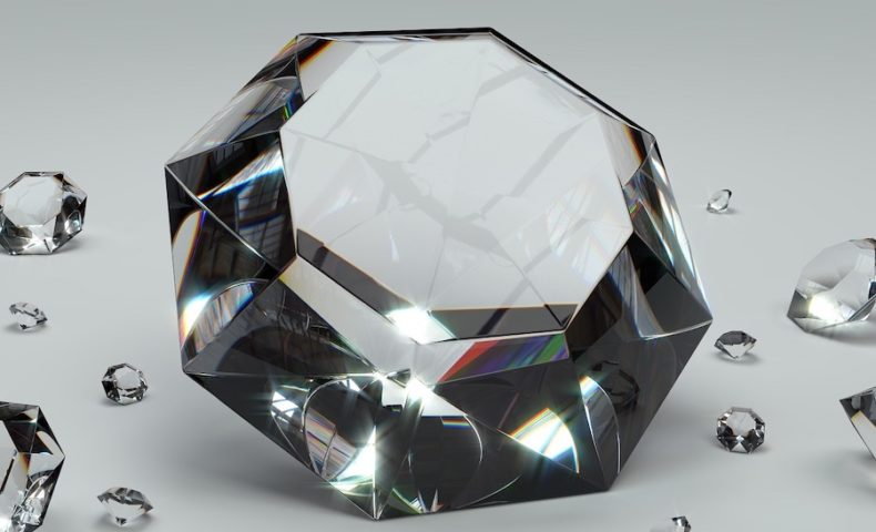 ダイヤモンドの資産価値は暴落 価格は天然の10分の1 合成ダイヤモンドの実力